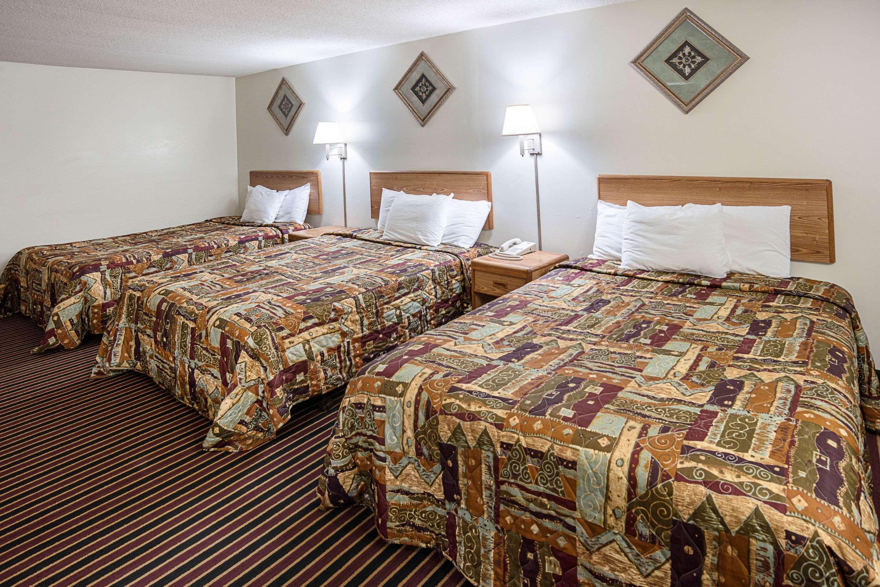 Rodeway Inn & Suites Austin Buitenkant foto